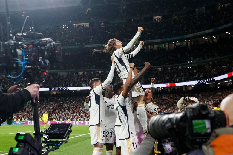 Modric anota el gol de la victoria del Real Madrid frente al Sevilla