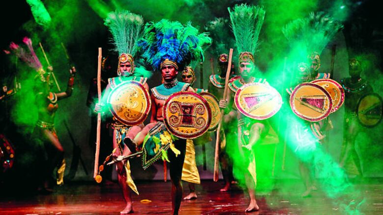 La historia panameña danzada