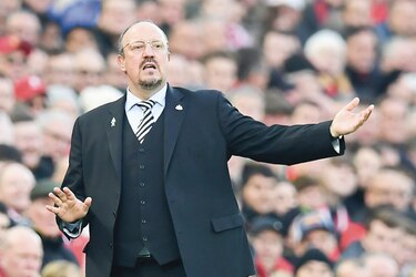 El Everton destituye al entrenador