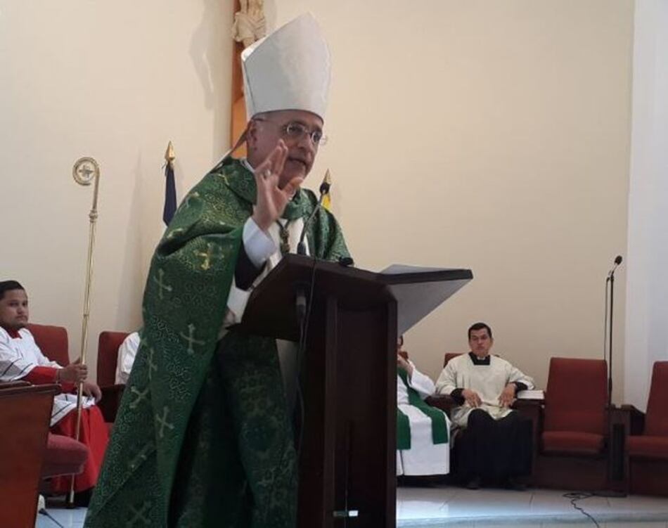 Obispo auxiliar de Managua rechaza acusaciones del gobierno y denuncia amenazas