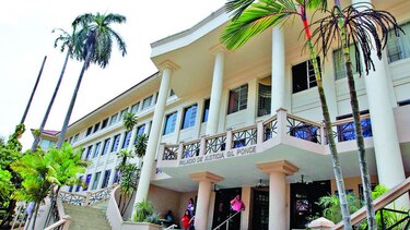 Corte Suprema de Justicia suspende provisionalmente bonificación en la Universidad de Panamá