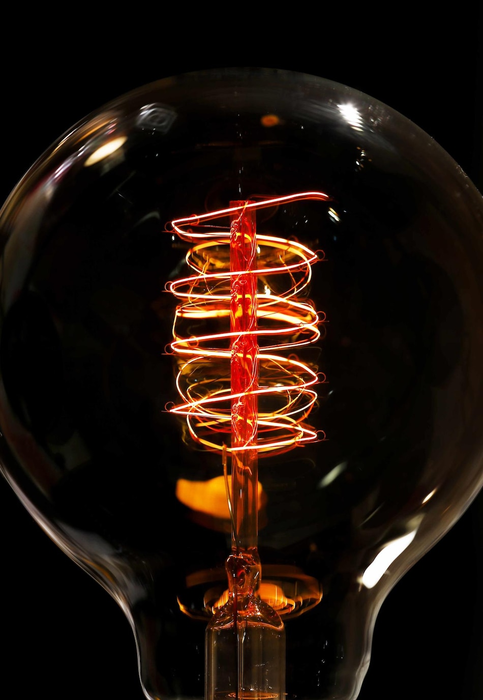 Costa Rica pospone un día el inicio del racionamiento eléctrico