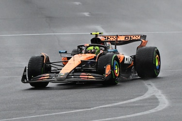 Norris se impone en la locura de la lluvia en Melbourne, confirmando la amenaza de McLaren