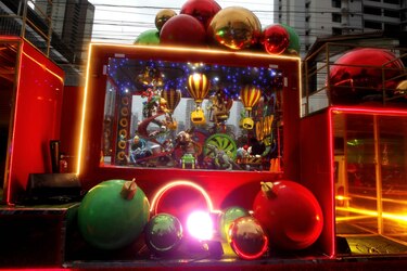 El Desfile de Navidad City Of Stars 2025 en fotos