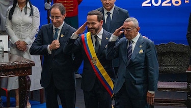 3 momentos que marcaron la posesión de Abelardo de la Espriella como presidente de Colombia (y qué dicen sobre cómo será su gobierno)