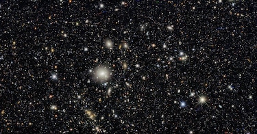 Qué revela el mayor mapa en 3D del universo que jamás se haya hecho (y qué nuevas pistas da sobre la misteriosa energía oscura)