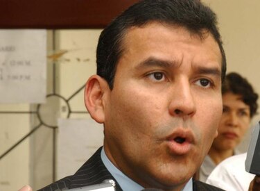 Sidney Sittón asumirá la defensa de Moncada Luna