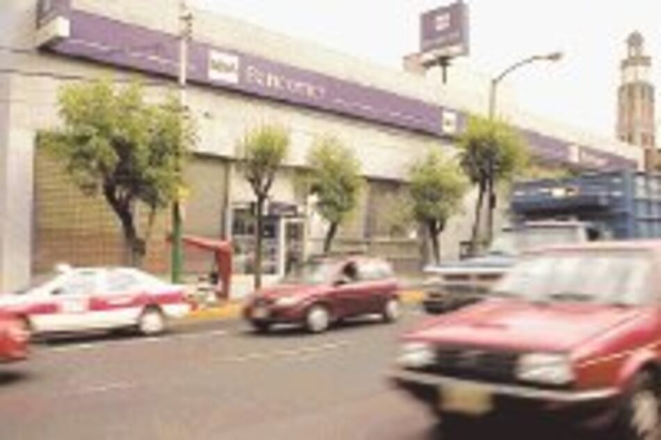 Neto de Banco Bilbao sube 22% en segundo trimestre