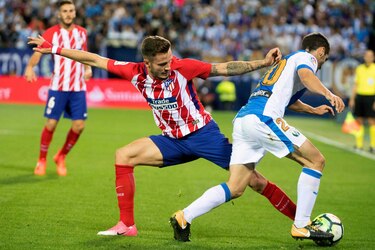 Sevilla escala al segundo puesto; Atlético tropieza