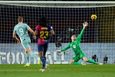 Sorloth completa la remontada del Atlético ante el Barcelona en el tiempo añadido