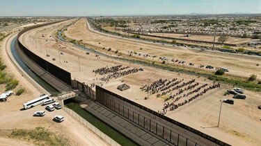 La norma que permitía la expulsión en caliente de migrantes en Estados Unidos llega a su fin
