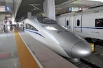 Nueva estación subterránea de tren en China mide 21 campos de fútbol
