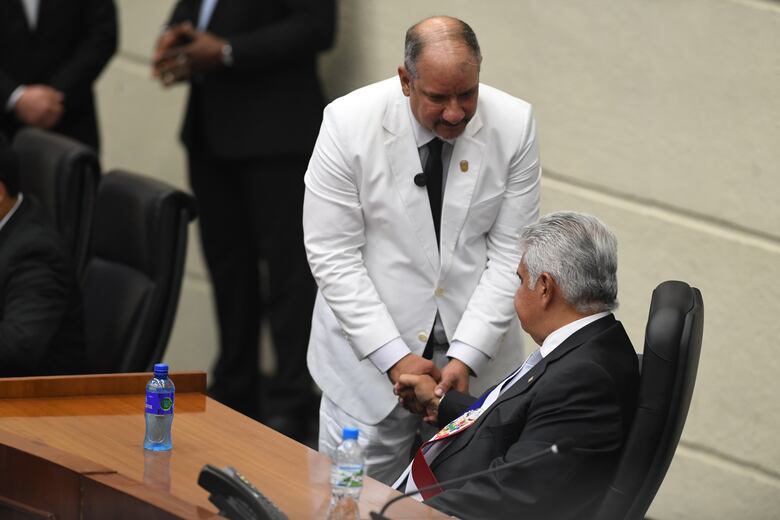 Patsy Lee: ‘No podemos arrodillarnos ante el Ejecutivo’