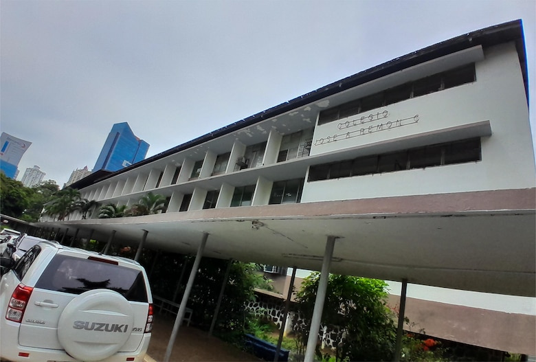 Más de 100 mil estudiantes se graduarán con 2.5 años de clases presenciales perdidas