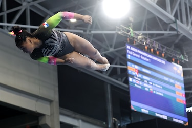 Estos son los atletas panameños que ya tienen su cupo para París 2024; empieza el recorrido de la llama olímpica