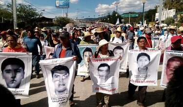 Peritos argentinos denuncian fallas en investigación de Ayotzinapa