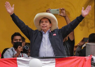 Perú: una democracia frente al precipicio