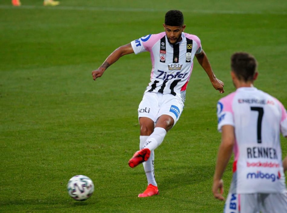 El LASK Linz del panameño Andrade finaliza la temporada en puestos europeos