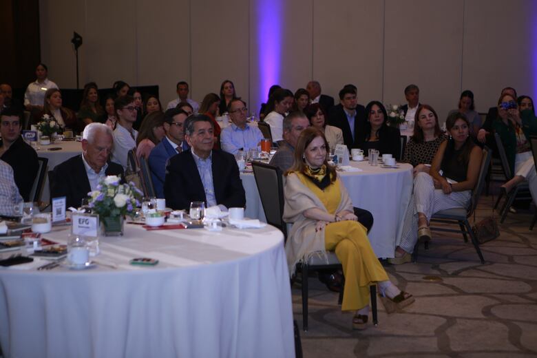 La institucionalización asegura que las empresas familiares trasciendan generaciones