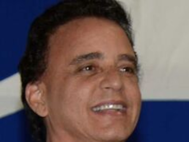 Gerardo Solís: sombras en su trayectoria pública