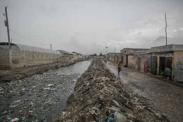 La ONU condena la violencia armada y la muerte de más de 180 personas en Haití