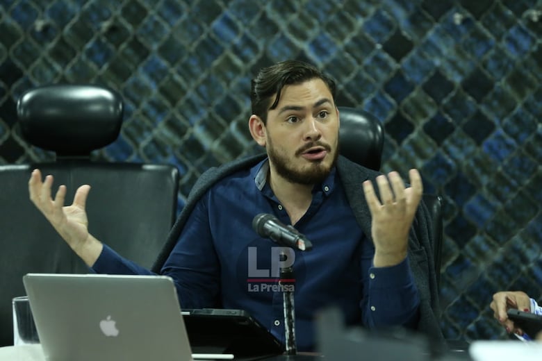 Descentralización paralela: manual para esconder información pública