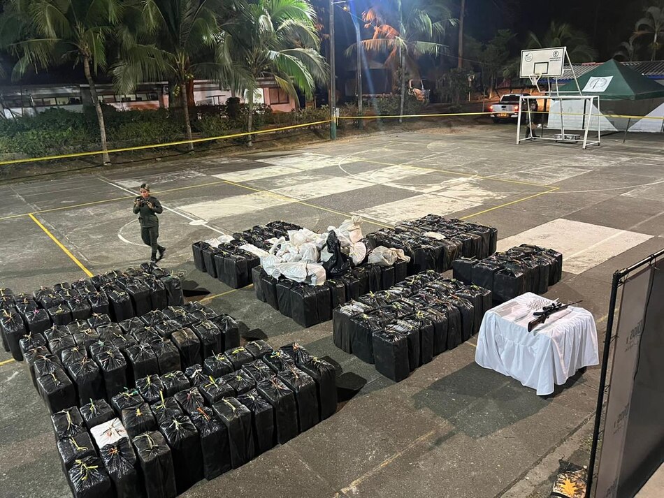 Incautan 5,6 toneladas de cocaína del Clan del Golfo en el noroeste de Colombia