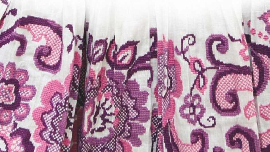 Para proteger la esencia de la pollera