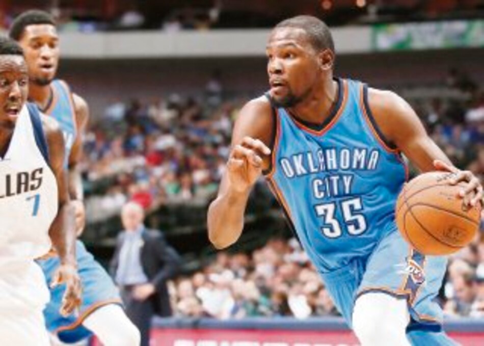 Kevin Durant sufre fractura en pie derecho