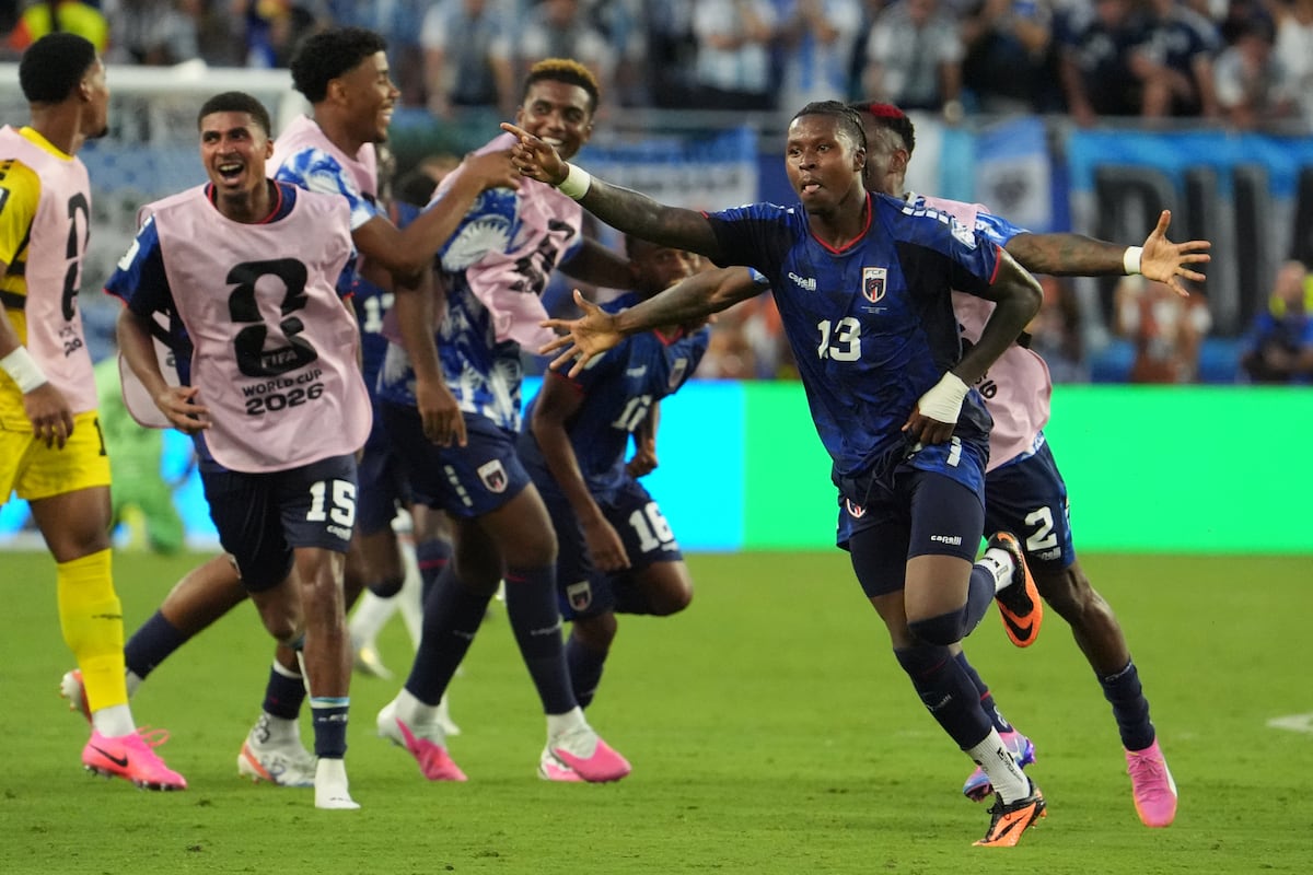 Cabo Verde recibe a sus héroes mundialistas tras una histórica participación
