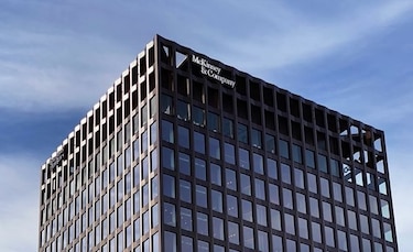 Abren investigación contra la empresa McKinsey por su trabajo para la industria de los opioides