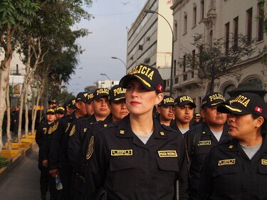 El ataque contra el grupo Agua Marina en un concierto en Lima que deja al menos 5 heridos y evidencia la crisis de violencia que atraviesa Perú