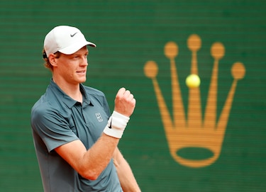 Sinner avanza a la final y acecha el número uno del mundo