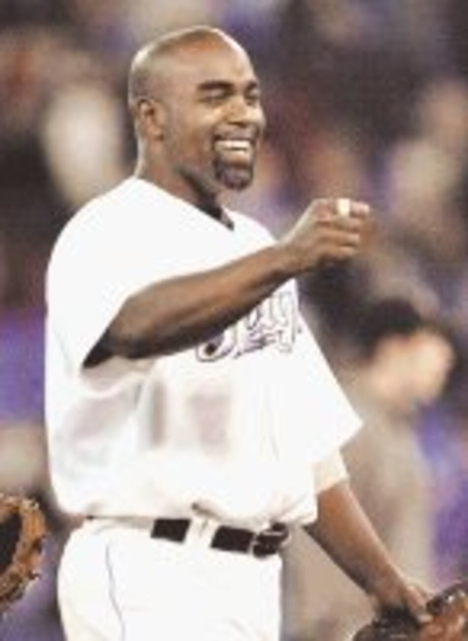 Atléticos sacan triunfo