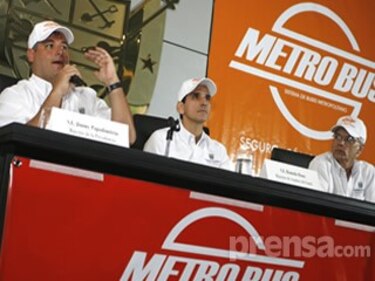 Cuatro consorcios, interesados en el sistema de cobro del Metro Bus