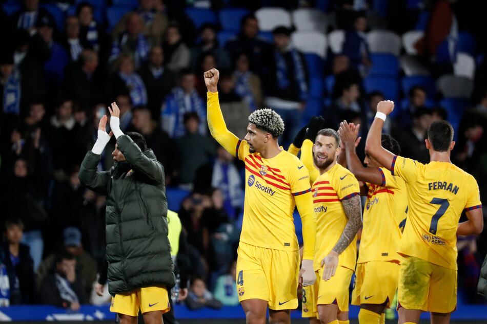 Xavi admite que ‘la Real Sociedad ha jugado mejor y ha merecido más’