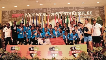 Altos de los Lagos y San Miguelito, campeones