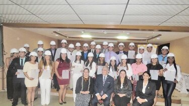 Se llevó a cabo la imposición de cascos ingenieriles en la USMA de Azuero