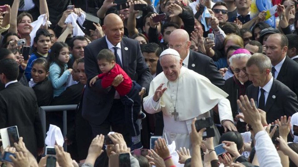 El Papa ofició misa ante un millón de fieles