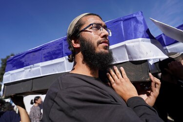 Israel votará este viernes el alto el fuego; Hamás dice que las discrepancias se han resuelto