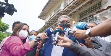 El árbol delictivo de la vacunación clandestina