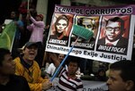 Miles salen a la calle a protestar contra gobierno de Otto Pérez Molina