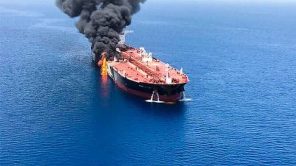 Evacuados dos buques en un nuevo incidente en el golfo de Omán; uno de los barcos tiene bandera panameña