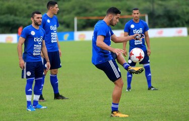 Colombia va por la clasificación al Mundial ante Paraguay