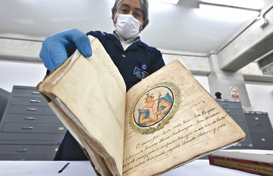 Perú recupera manuscrito sobre los incas
