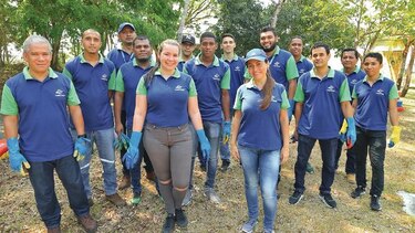 Cable Onda conmemora junto a sus voluntarios el Día de la Tierra