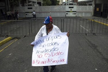 Aplazan para el 13 de agosto audiencia de opositor venezolano Leopoldo López