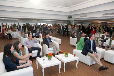 LAKI comparte con inversionistas de Panamá y la región su estrategia en el mercado de capitales