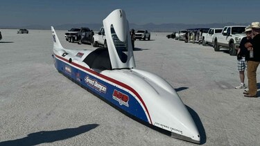 Piloto Chris Raschke muere al estrellarse a 450 km/h en intento de récord de velocidad