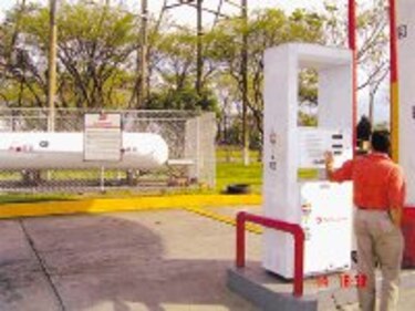 Tropigas y Panagas discrepan